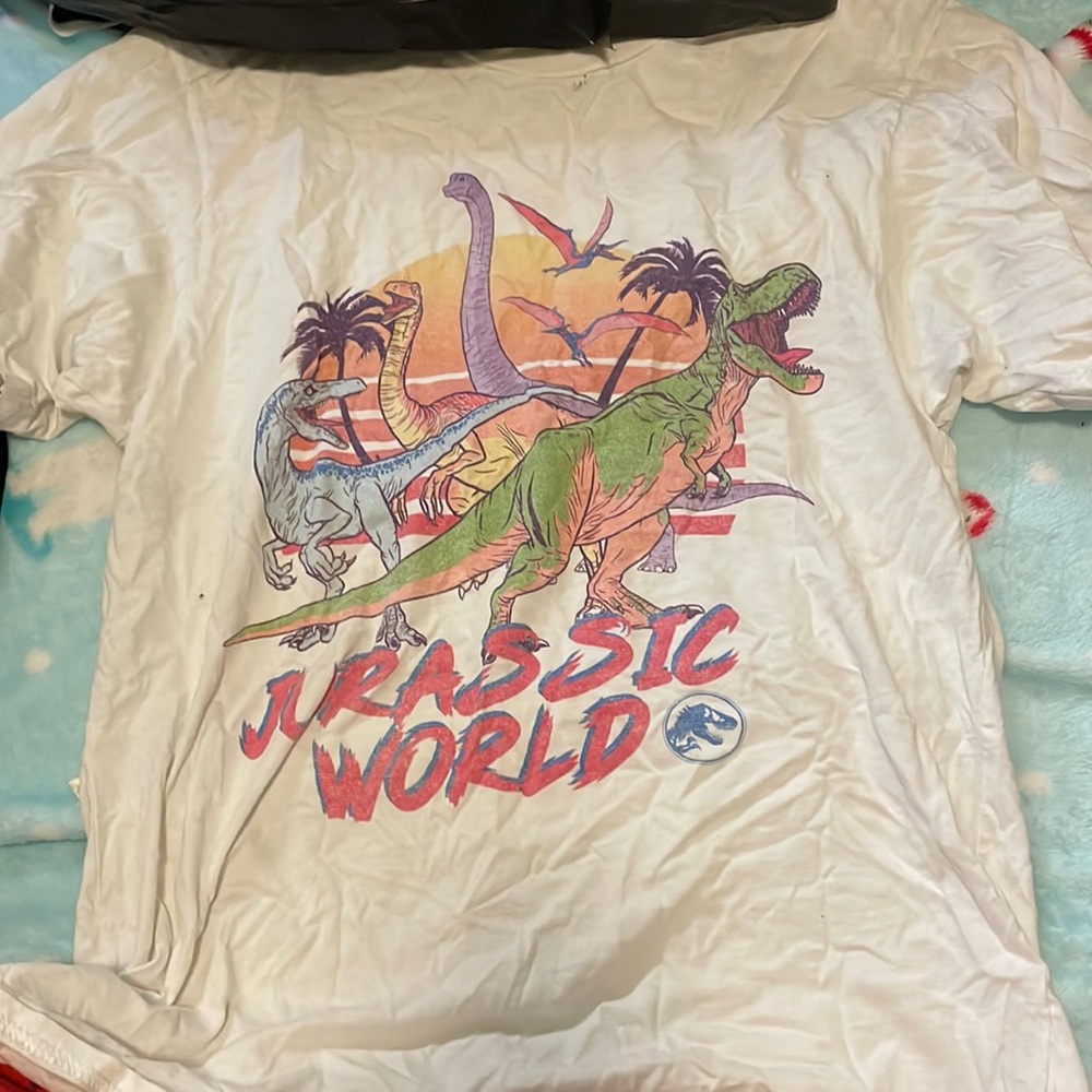 Jurassic World white tshirt